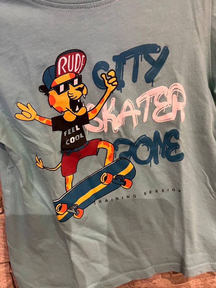 T-shirt 6 ans - photo numéro 3