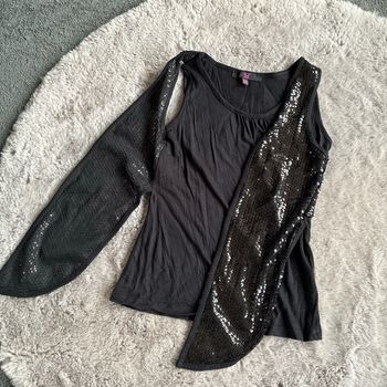 Blouse avec gilet pailleté intégrée