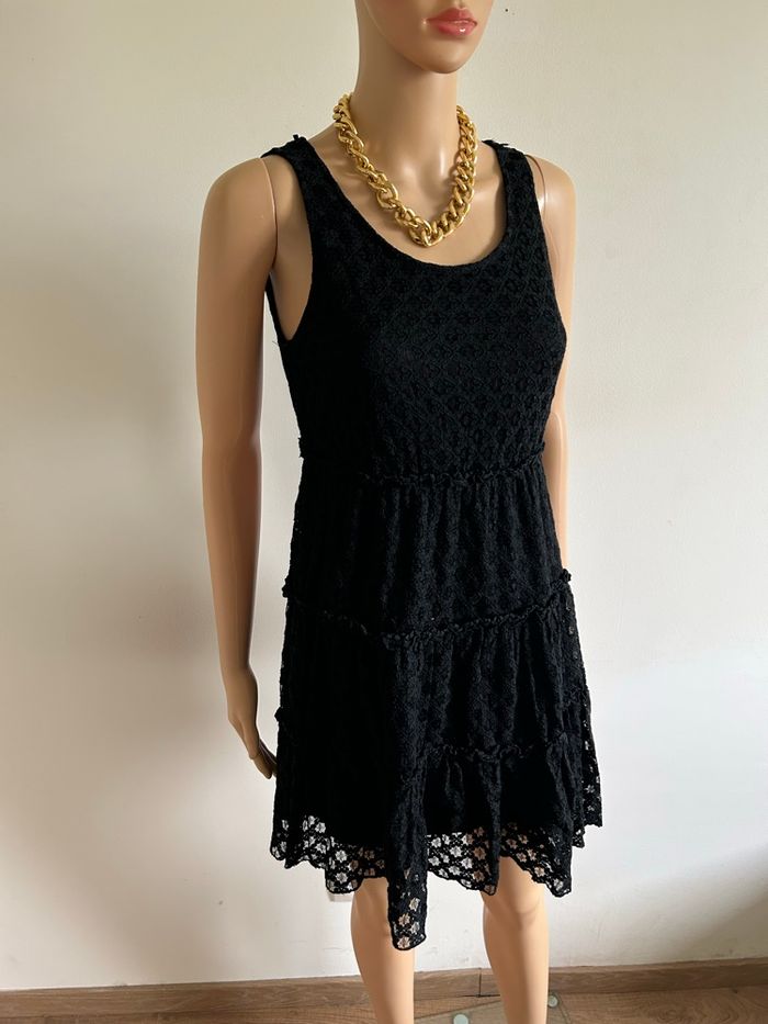 Robe noire en dentelle Molly Bracken taille 1 bon état - photo numéro 2