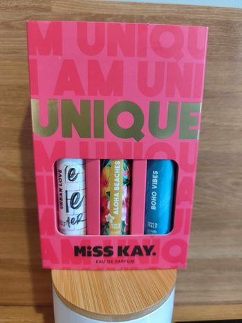 Coffret de 3 eaux de parfum Miss Kay , 3x25 ml , neuf