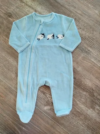 Pyjama une pièce en velours bébé garçon 3 mois