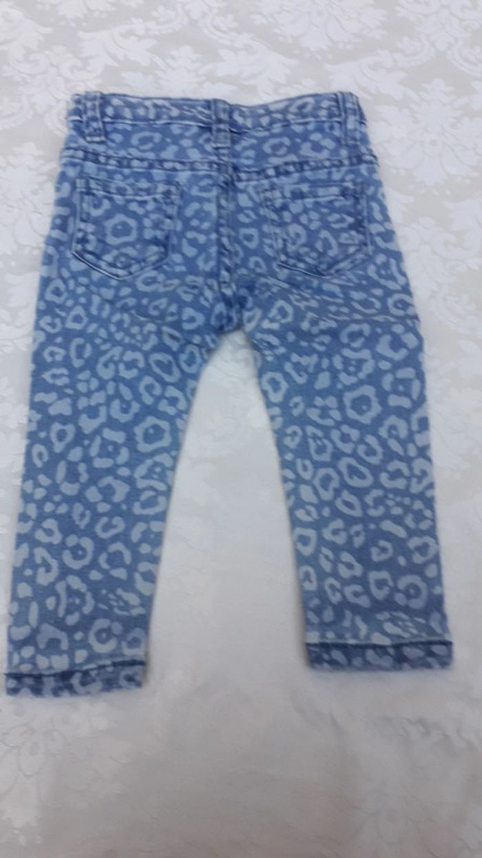 Lot de 2 jeans fille 12 mois - photo numéro 5