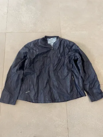 Veste Navy Atlas For Women, très bon état, taille 54/56 juste une petite trace
