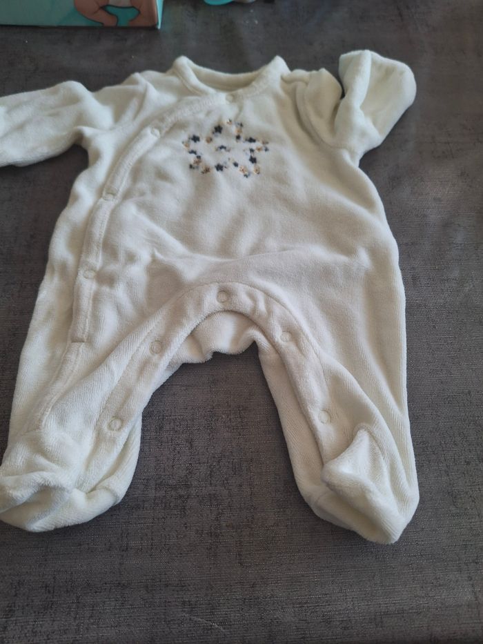 Vends 10 pyjama garçon bébé naissance - photo numéro 6