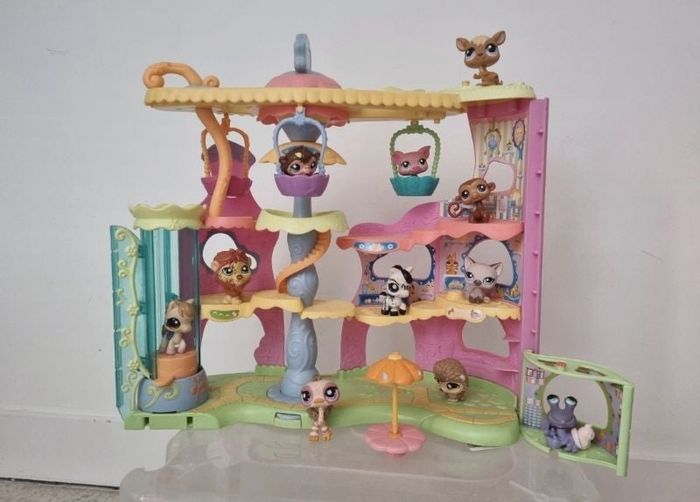 Articles petshop entre 8 et 15e selon la photo