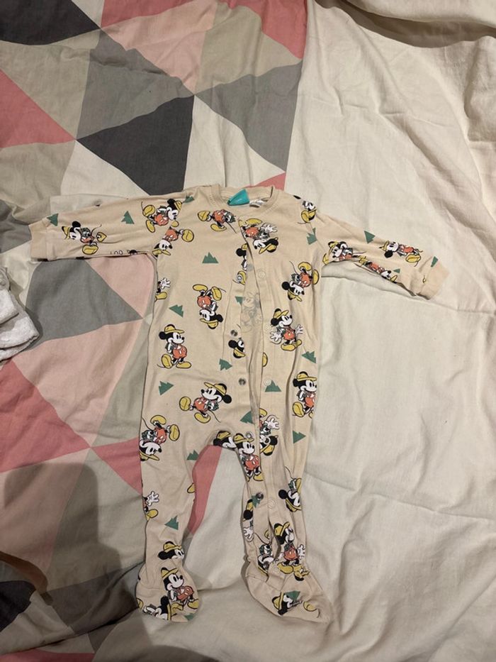 Pyjama 4-6 mois Mickey
