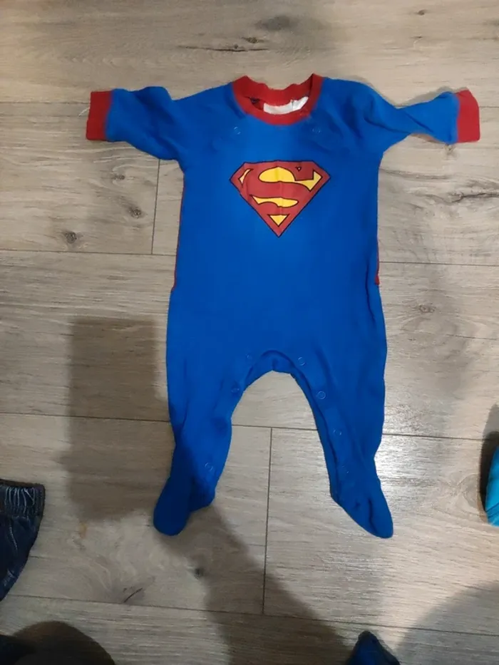 Lot superman super baby 3 mois - photo numéro 6
