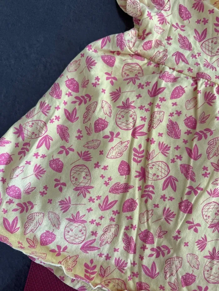 Robe 6 mois - photo numéro 2