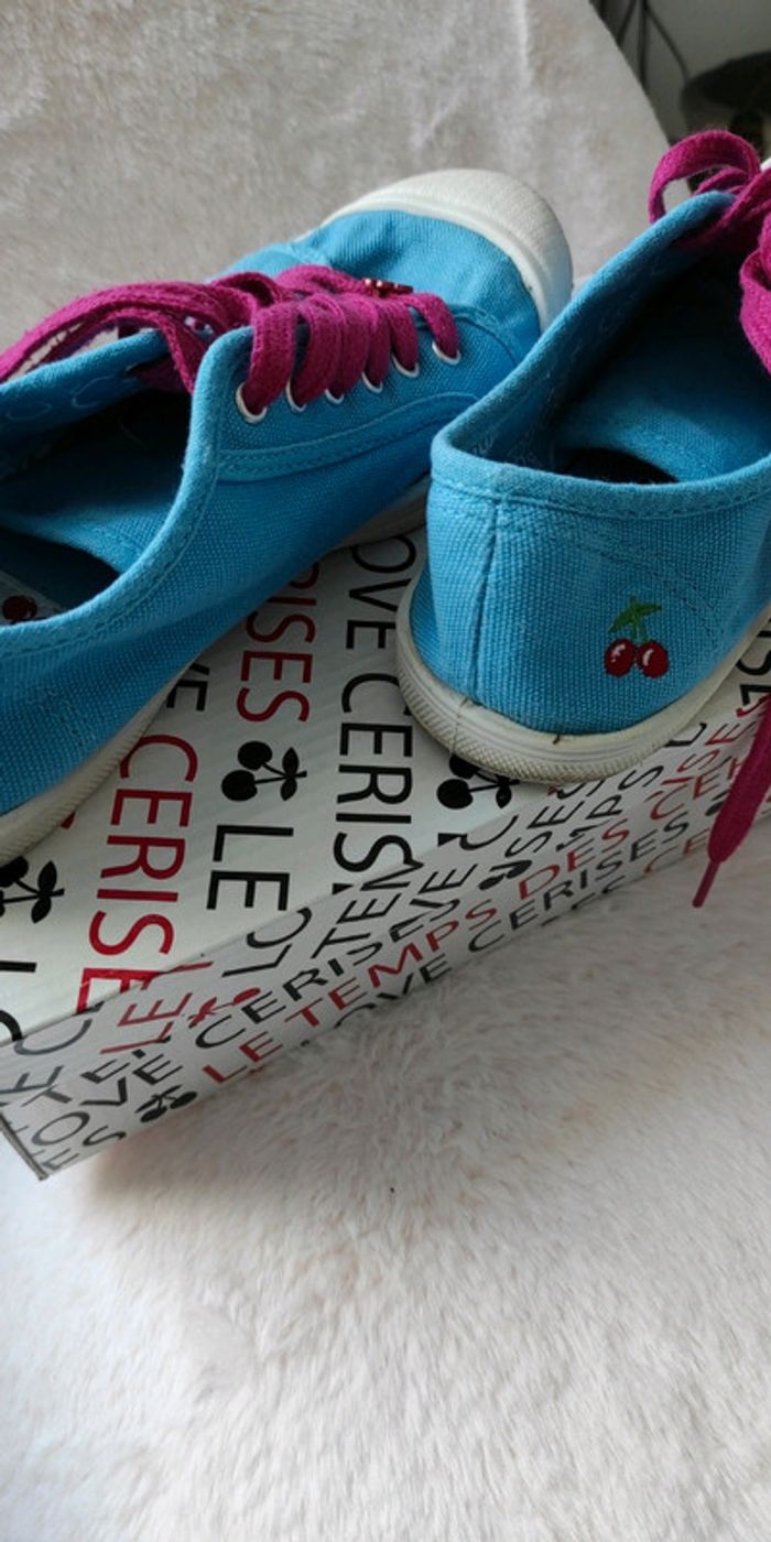 Basket le temps des cerises bleu et rose fushia - photo numéro 5