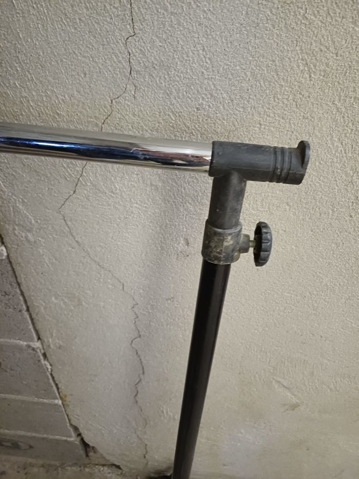 Porte vêtements - photo numéro 3