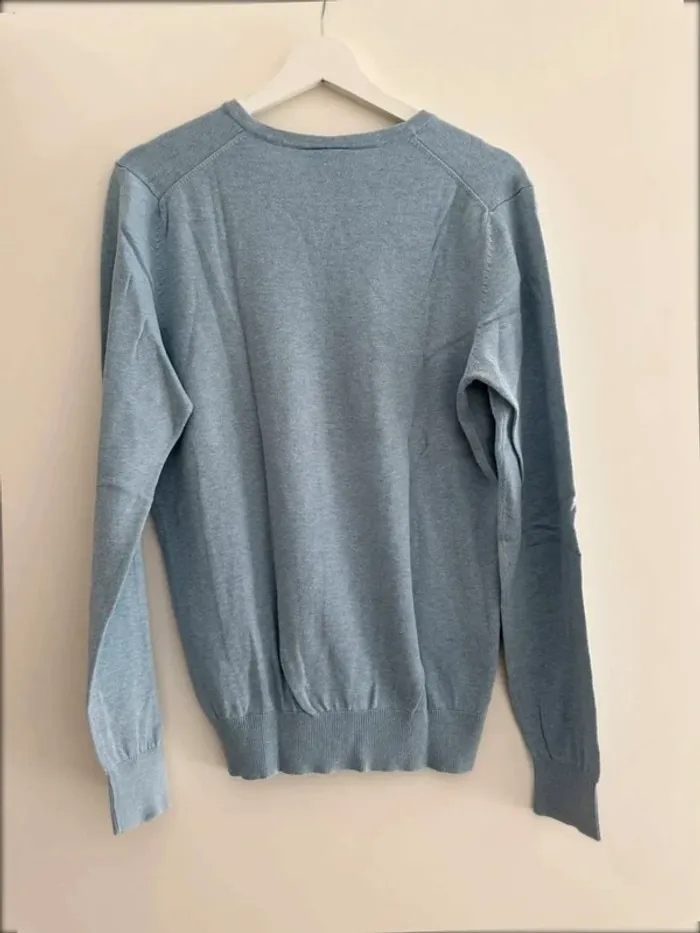 Pull bleu en col V de h&m pour homme taille S - photo numéro 4