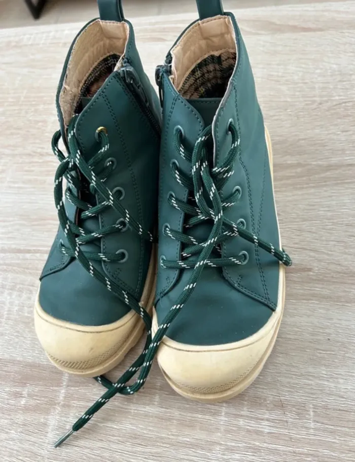Chaussures hautes 32 vert