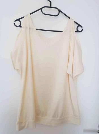 haut  épaules  dénudées  taille  42