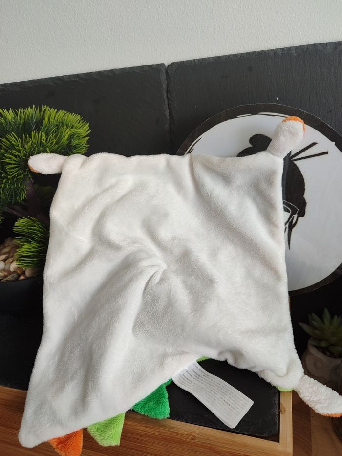 Doudou Dinosaure Plat Vert Blanc Orange simba toys Carré  Plat Bruissant DD03297 - photo numéro 2