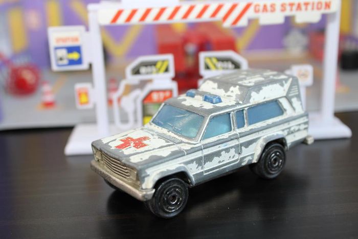 Majorette Jeep cherokee