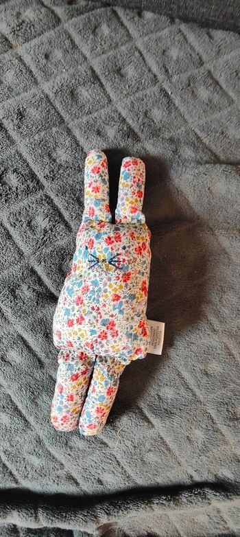 Lapin Malin fleuris liberty