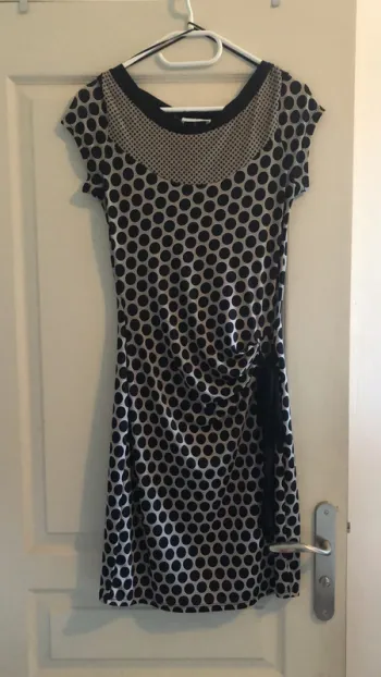 Robe à pois