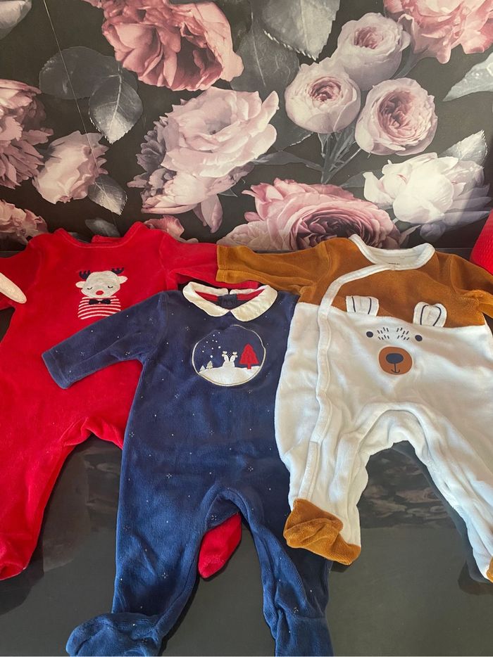 6 PYJAMAS MOLLETONNÉS 1 MOIS - photo numéro 2