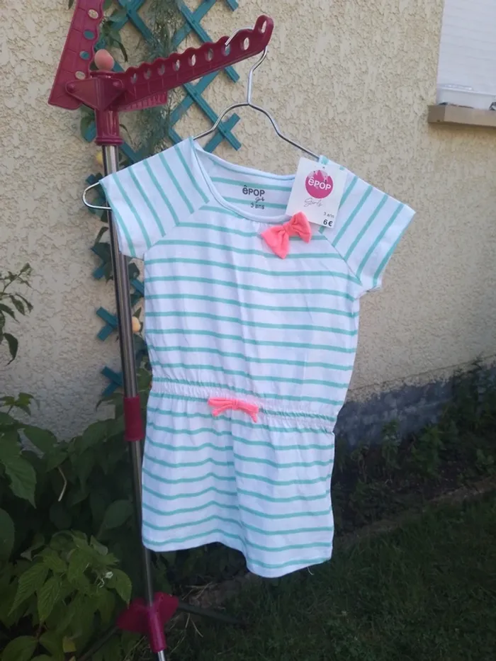 Robe taille 3 ans neuve - photo numéro 2