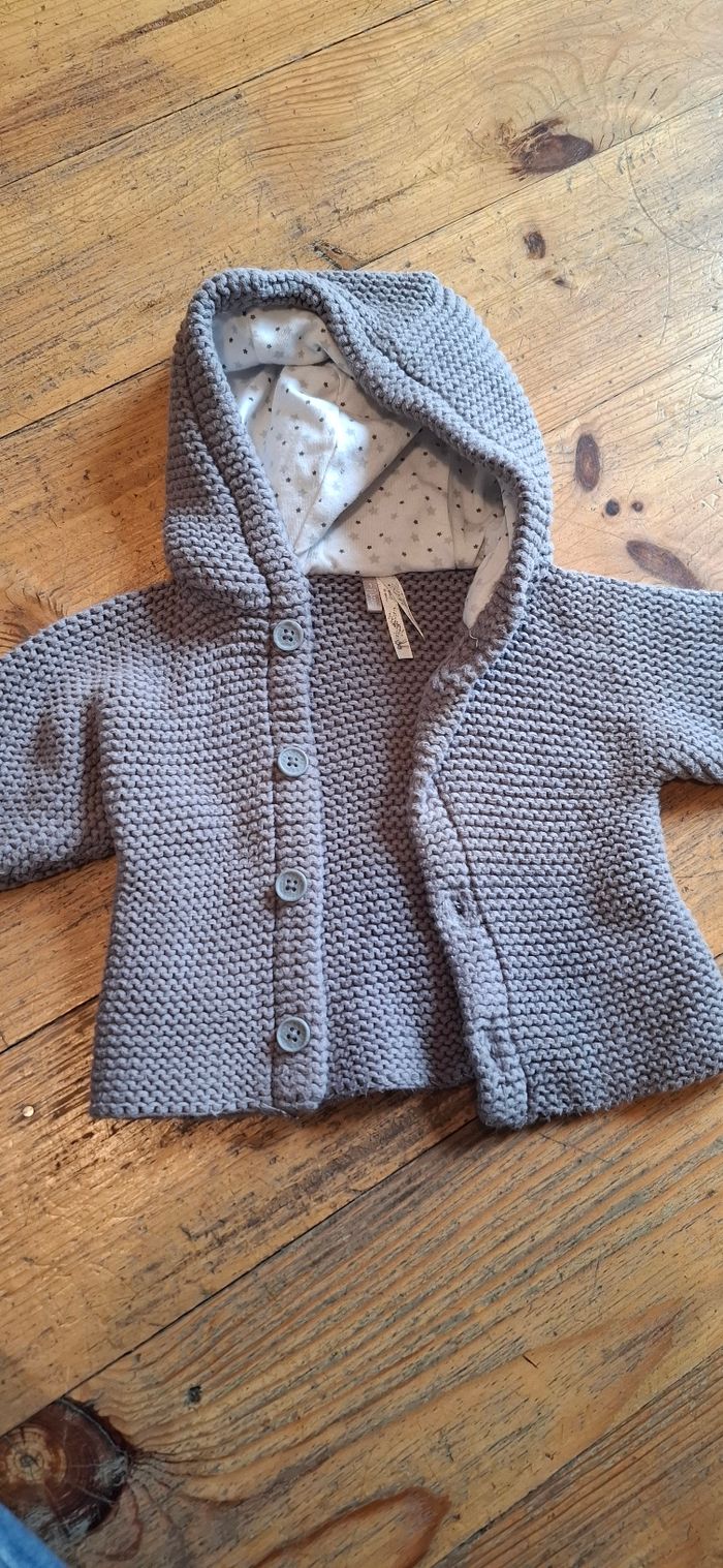 Gilet a capuche - photo numéro 3