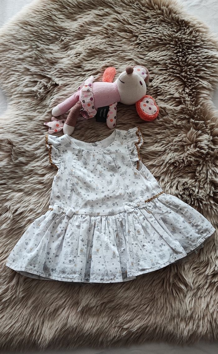 Robe blanche argent orchestra 1 mois