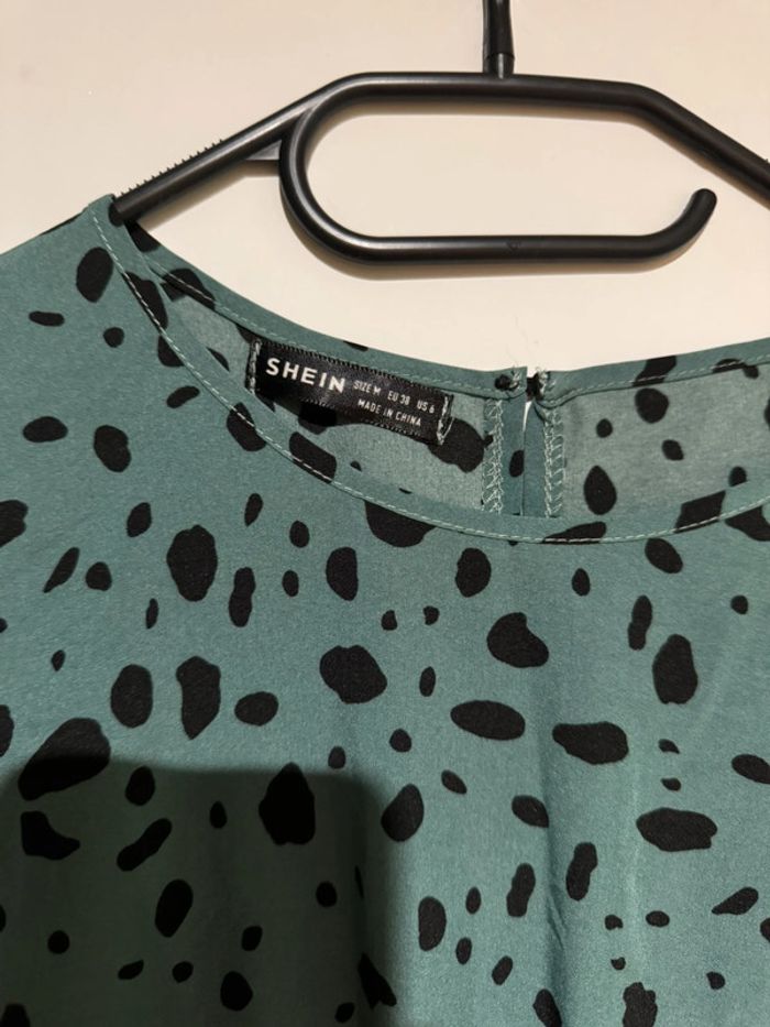 Robe verte et noire à pois - photo numéro 2