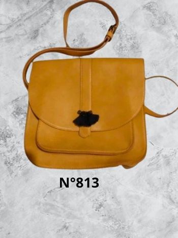 N°813 Sac à main moutarde. Bonobo.