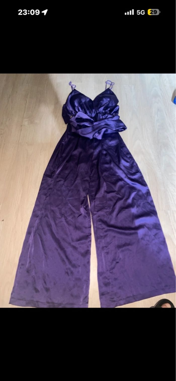 Combinaison satinée