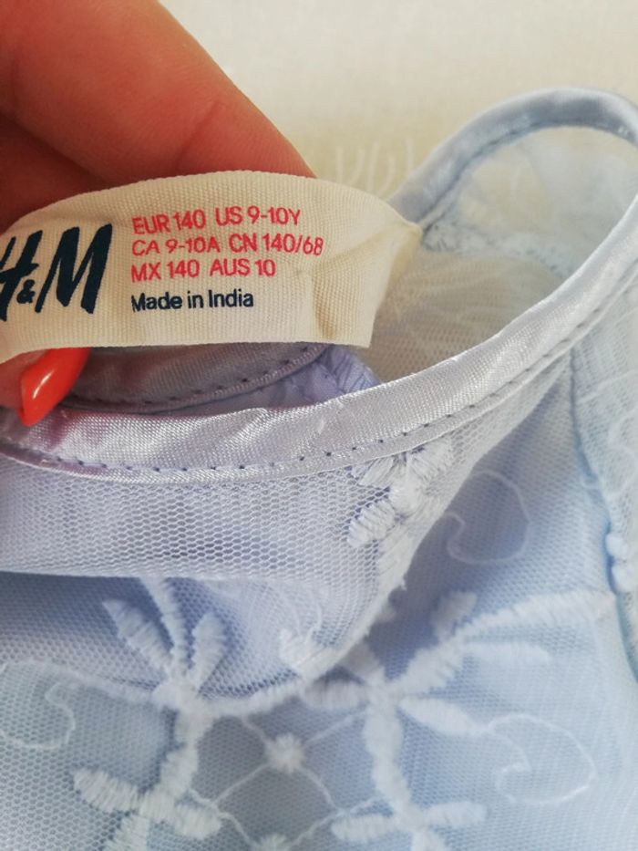 Robe manches courtes turquoise tulles sur la jupe 9/10 ans H&M - photo numéro 3