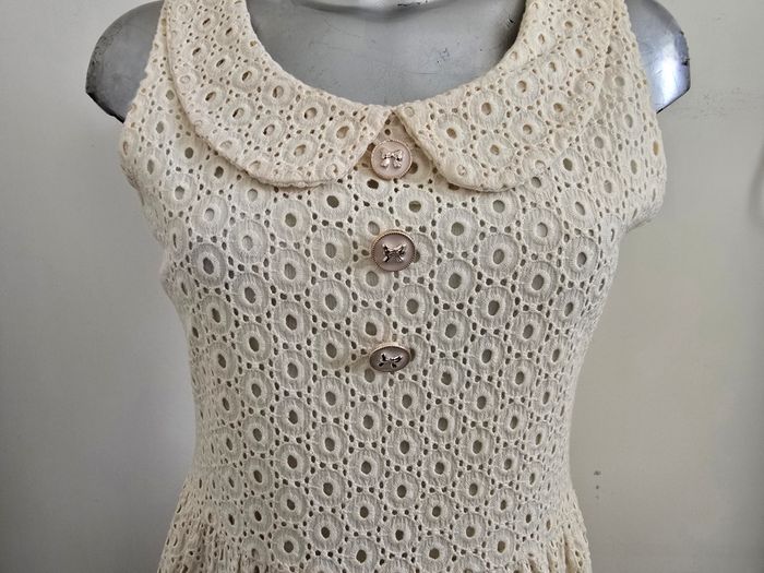 📌 Robe Style Retro Broderie Anglaise - Yumi - photo numéro 4