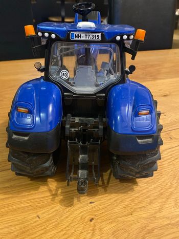 Tracteur new holland 35 cm