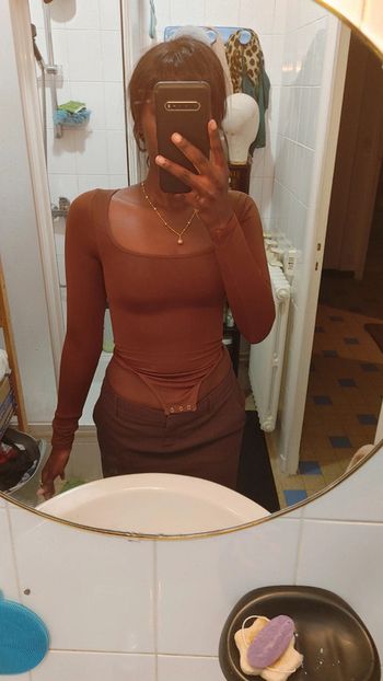 Bodie décolleté carré marron