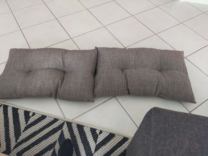 Cousin tête de lit