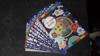 1000 stickers - Espace