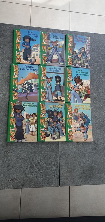9 livres Foot 2 rue