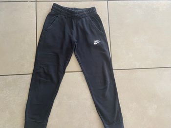 Jogging Nike 8 ans