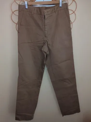 Chino taille 40
