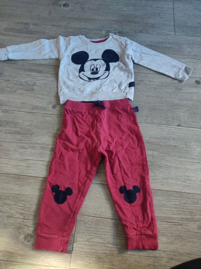 Ensemble Disney 18 mois