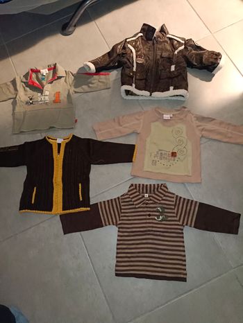 Lot de vêtements bébé, taille 12 mois
