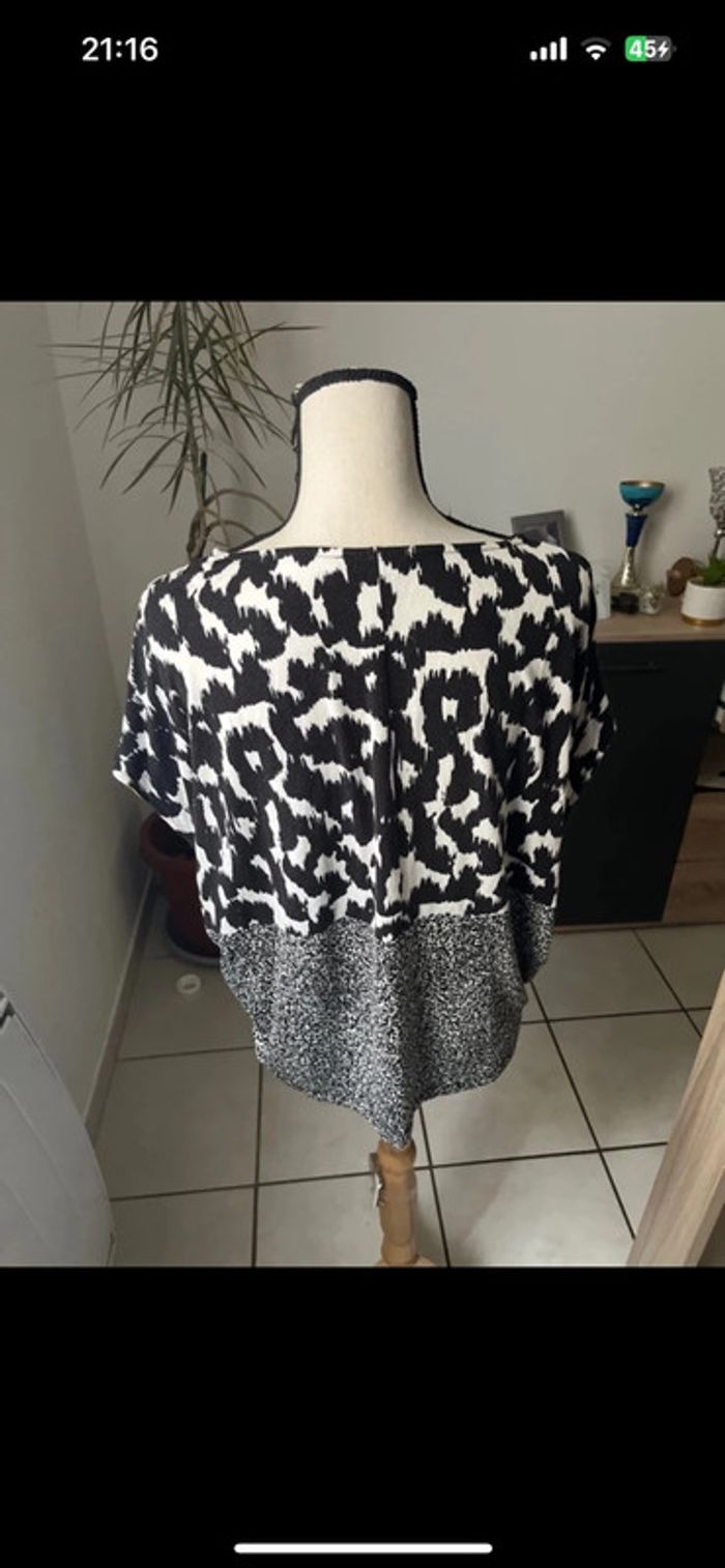 Blouse manches courtes Zara - photo numéro 2