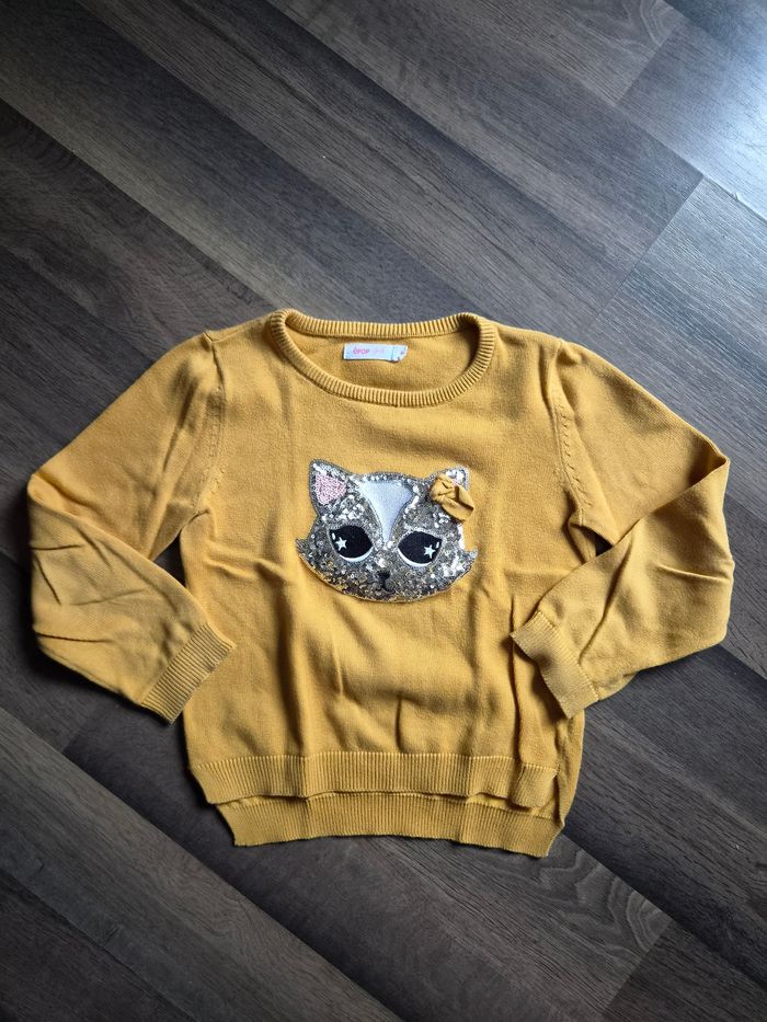 Lot de 2 pantalons et 2 pulls fille. Taille 6/7 ans. Kiabi, Gémo... TBE - photo numéro 6