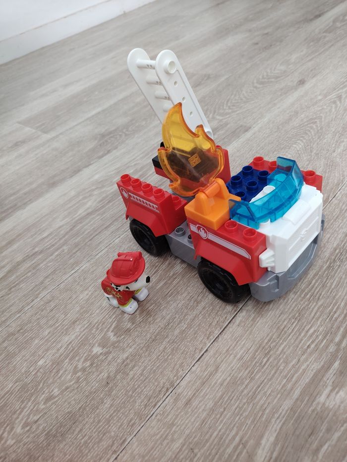 Camion et figurine pat patrouille - photo numéro 10