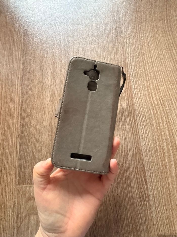 coque de téléphone - photo numéro 2