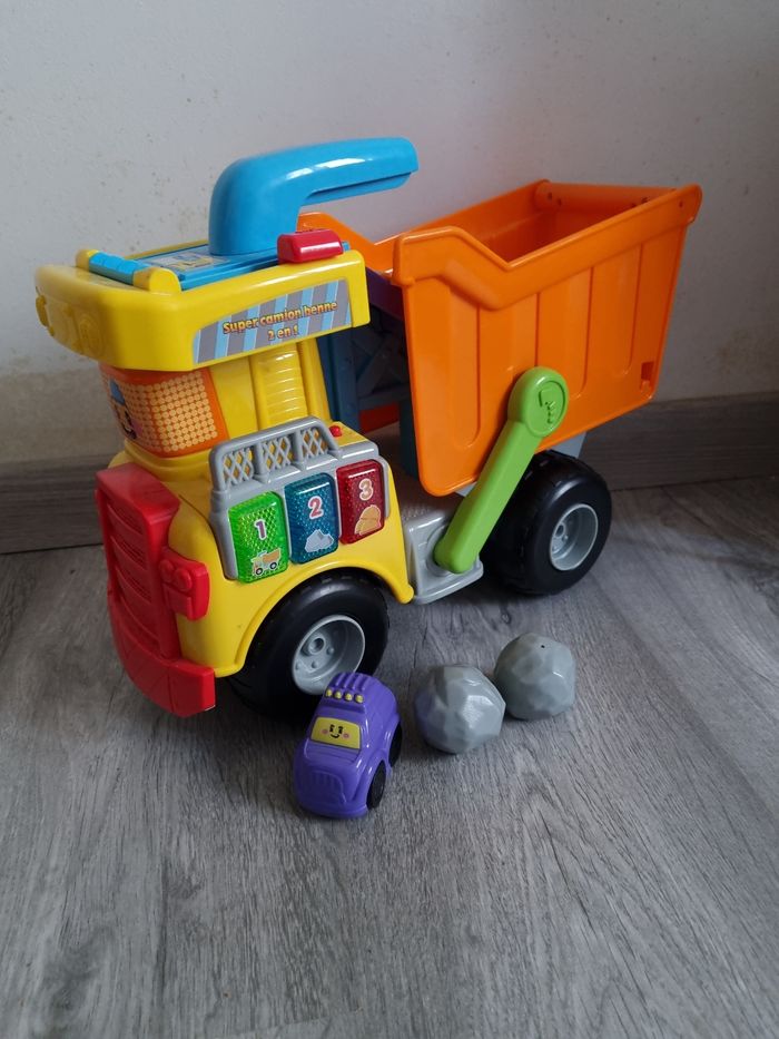 Camion benne tutubolide - photo numéro 2