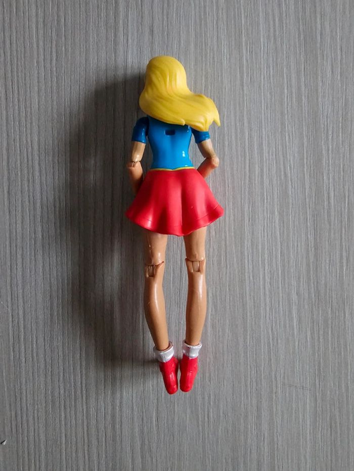 Figurine articulée DC Comics Super Hero Girl - Supergirl - Mattel - photo numéro 2