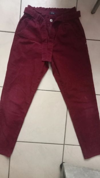 Pantalon bordeaux Okaïdi 14 ans