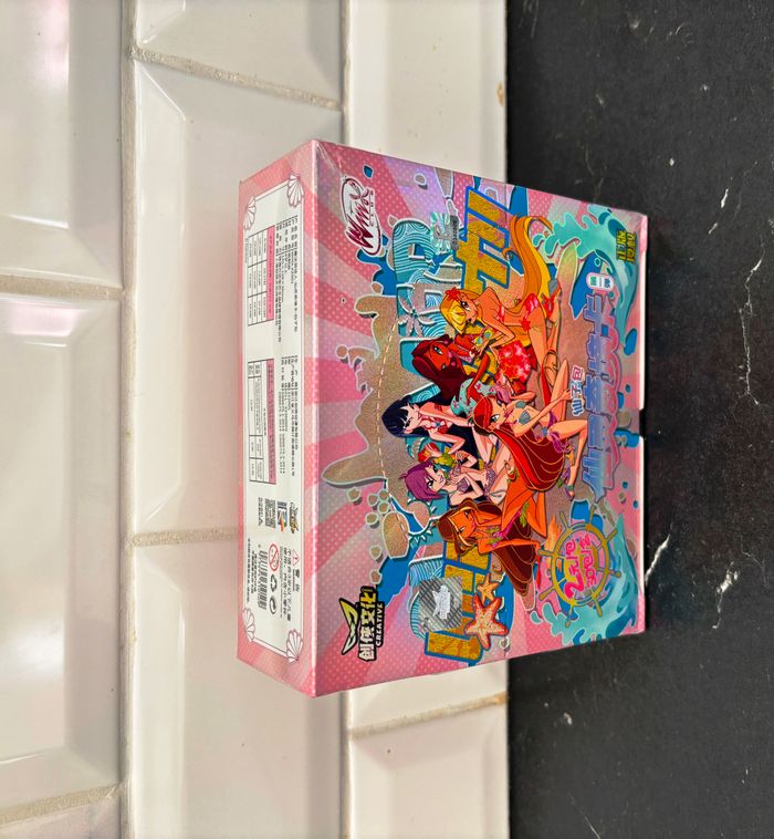 Display Winx Club ! 30 Boosters 90 Cartes à collectionner - photo numéro 7