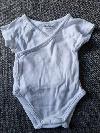 Body manches courtes croisé 3 mois