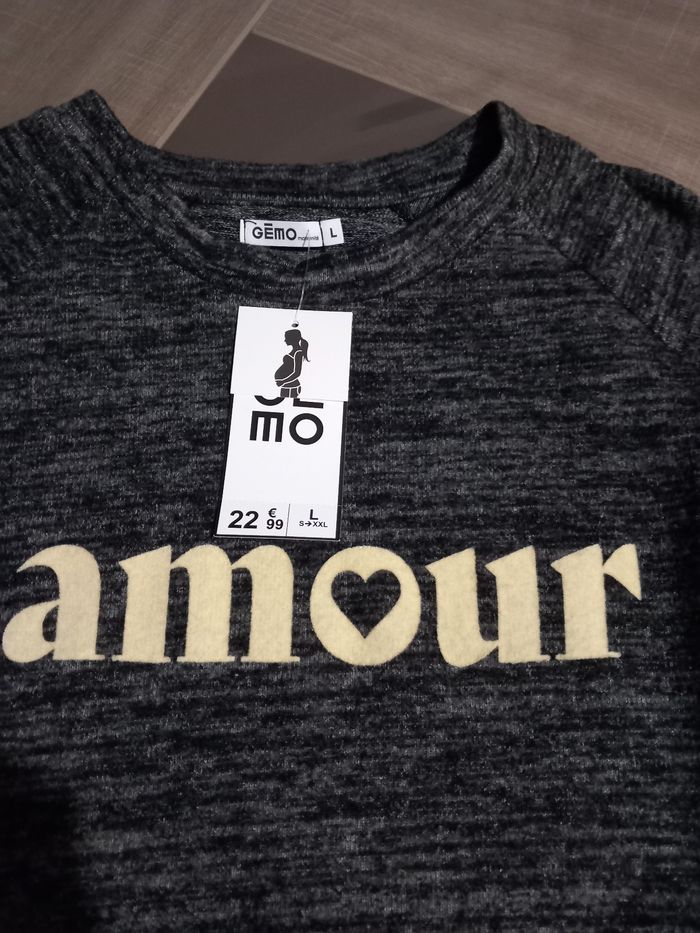 Pull de grossesse - photo numéro 2