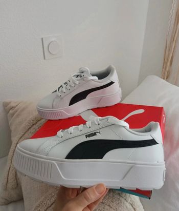 Jolie paire de baskets à plateforme Puma pointure 39 neuves
